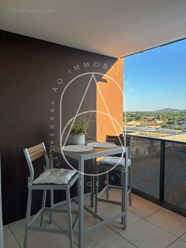Appartement à JUVIGNAC