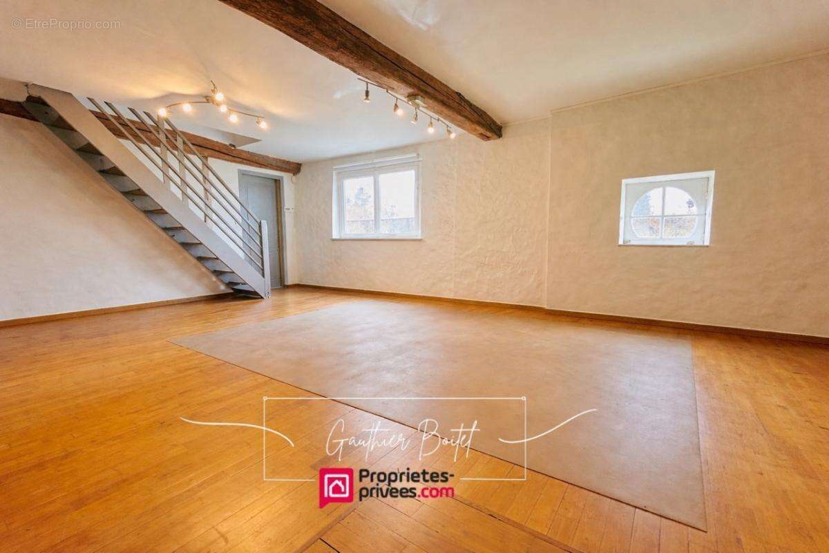 Maison à COULOMMIERS