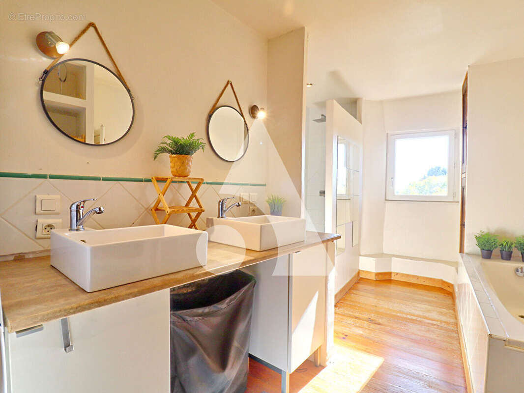 Maison à LA BRILLANNE