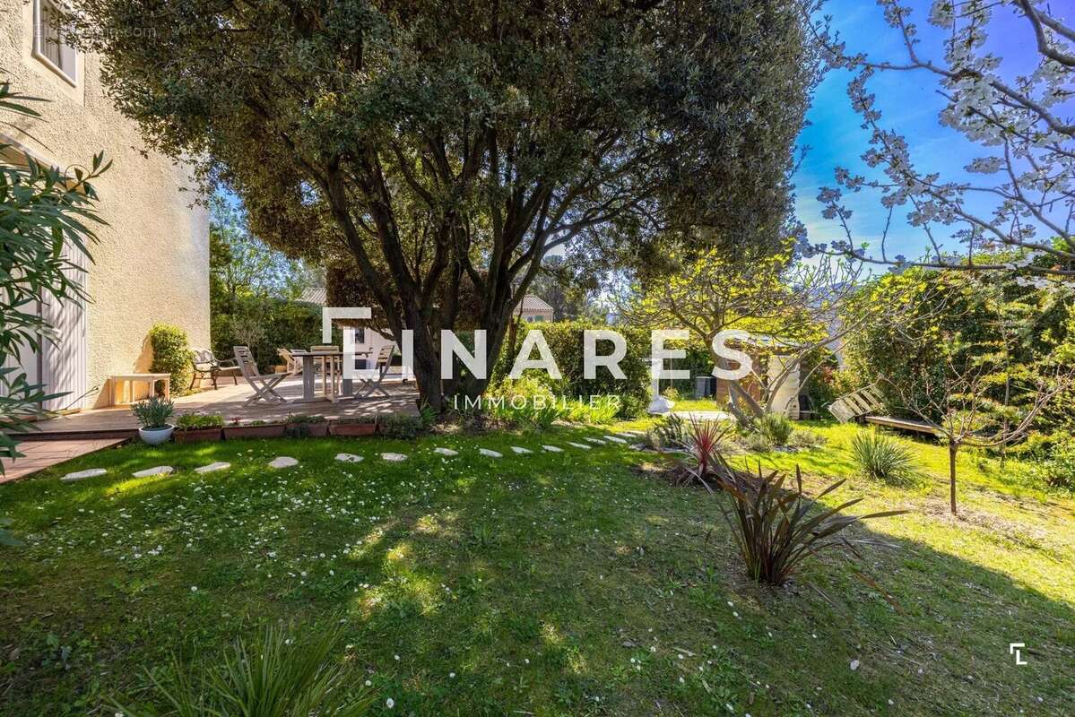 Maison à MARSEILLE-11E