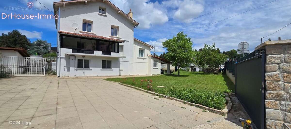 Maison à UNIEUX