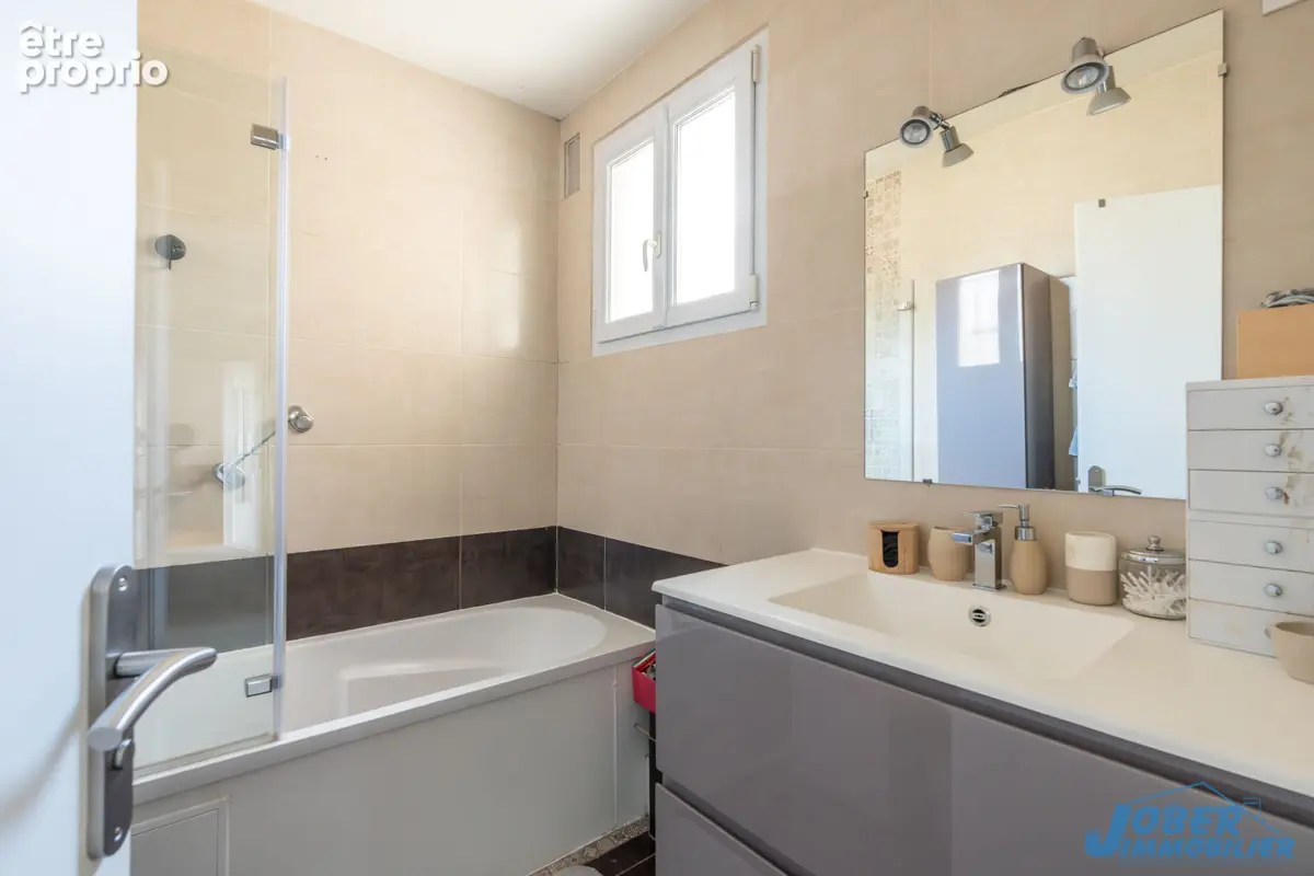 Appartement 4 pièces 93 m² à vendre à Nogent-Sur-Marne (94130) - photo 8