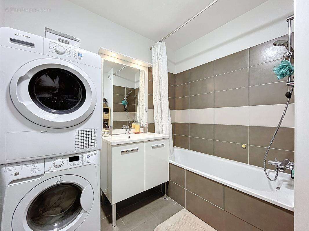 Appartement à VENISSIEUX