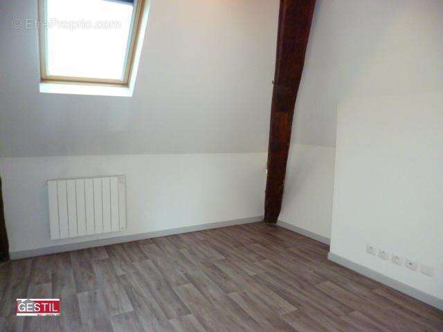 Appartement à SAINT-OUEN-L'AUMONE