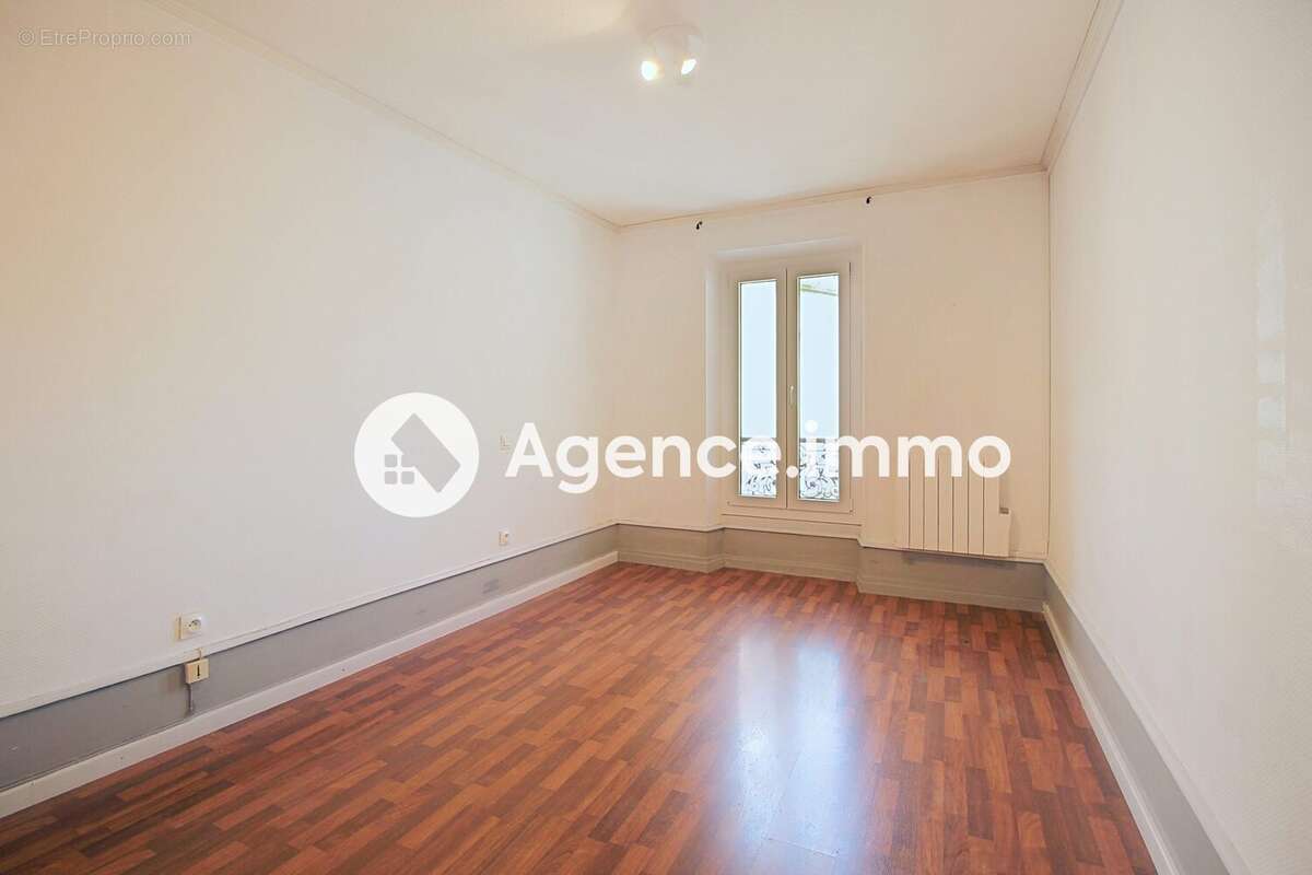 Appartement 81 m² à Thones  - photo 4