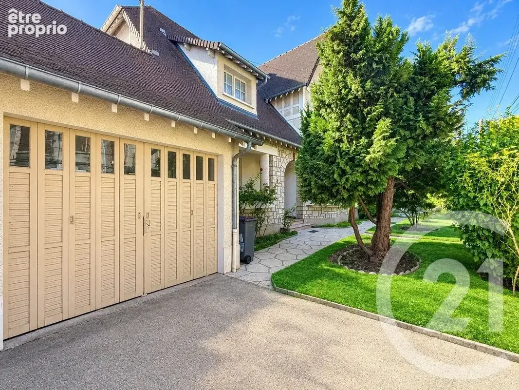 Maison 7 pièces 210 m² à vendre à Montereau-Fault-Yonne (77130) - photo 5