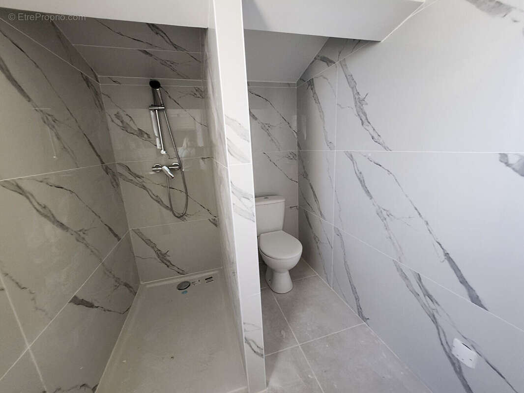 Appartement à VEDENE