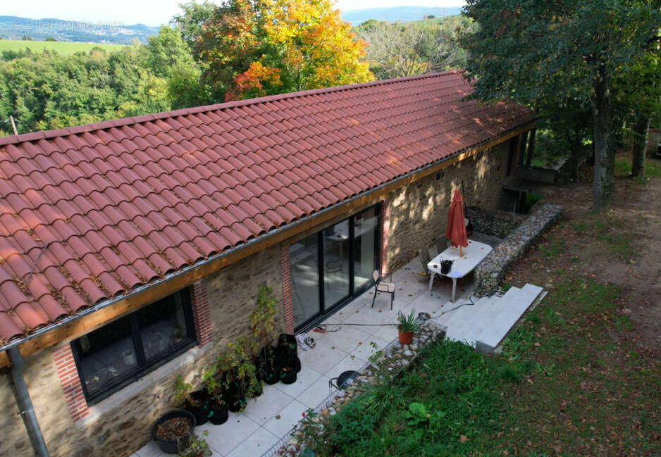 Maison à LA FOUILLOUSE