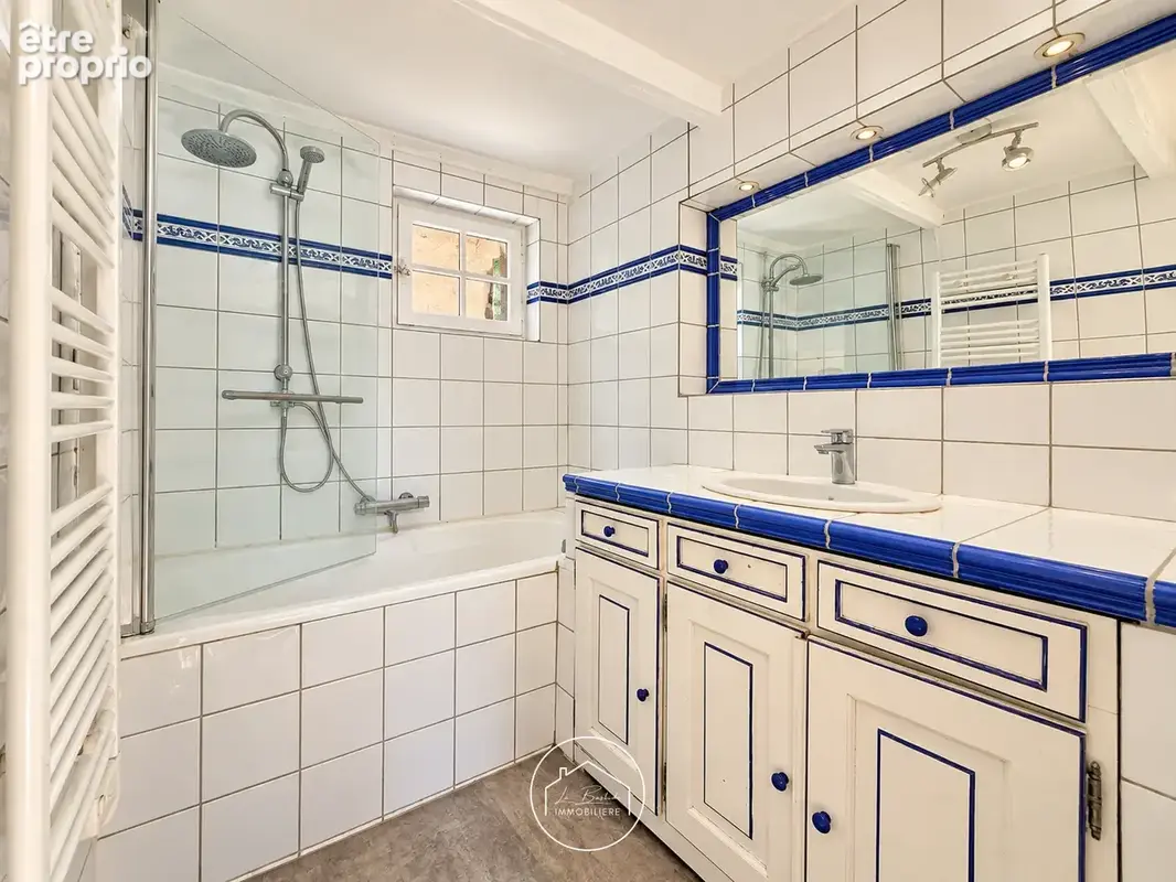 GÉMENOS au cœur du village   Charmant triplex 4 pièces de 91.56 m2. - photo 16