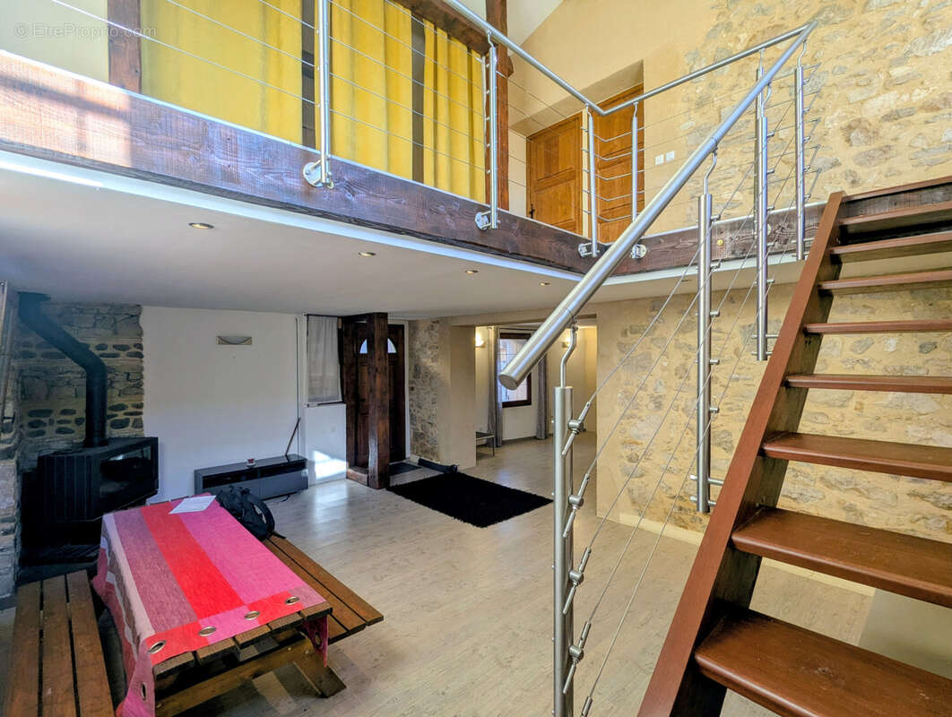 Maison d’architecte rénovée   Volumes généreux   Calme absolu   Parcelle piscinable - photo 15