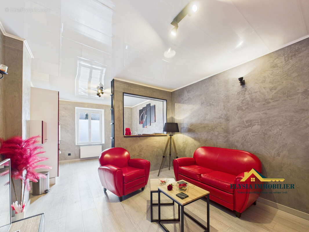 Maison à PAGNY-SUR-MOSELLE