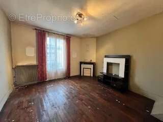 Commerce à IVRY-SUR-SEINE