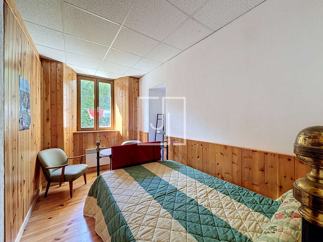 À vendre   Appartement avec jardin privatif et double garage   Jausiers (04850) - photo 13