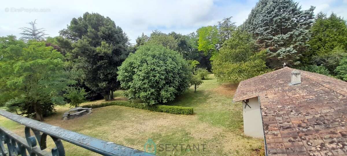 Maison à SAINT-AULAYE