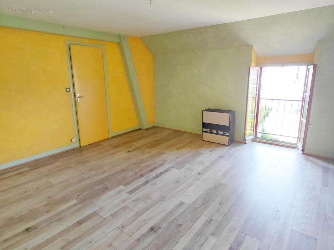 Maison à vendre 4 pièces VILLENEUVE SAINT SALVES (89) - photo 7