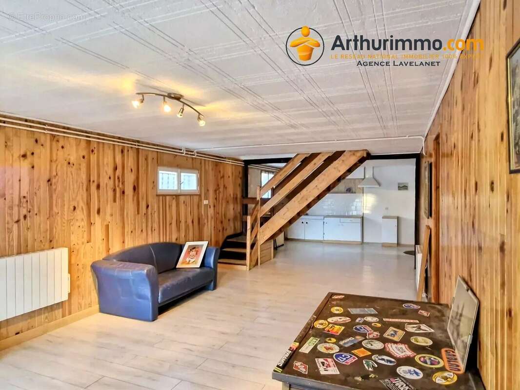 Maison à LAROQUE-D'OLMES