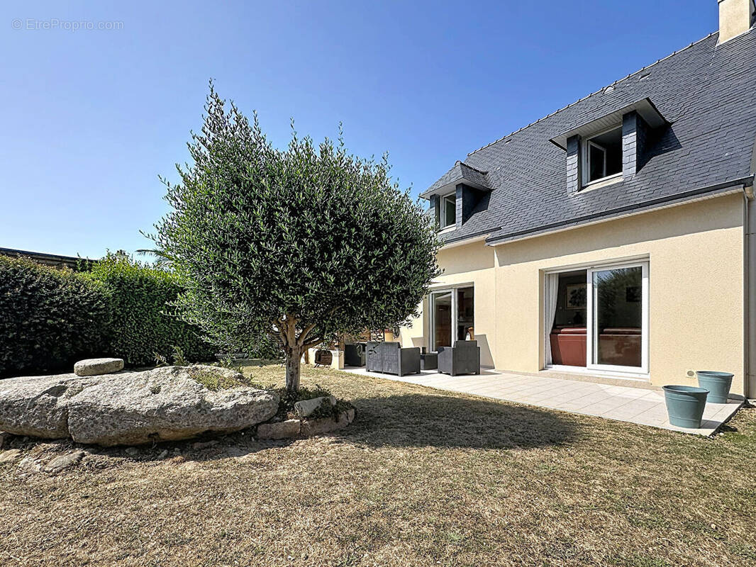 Maison à BRIGNOGAN-PLAGE