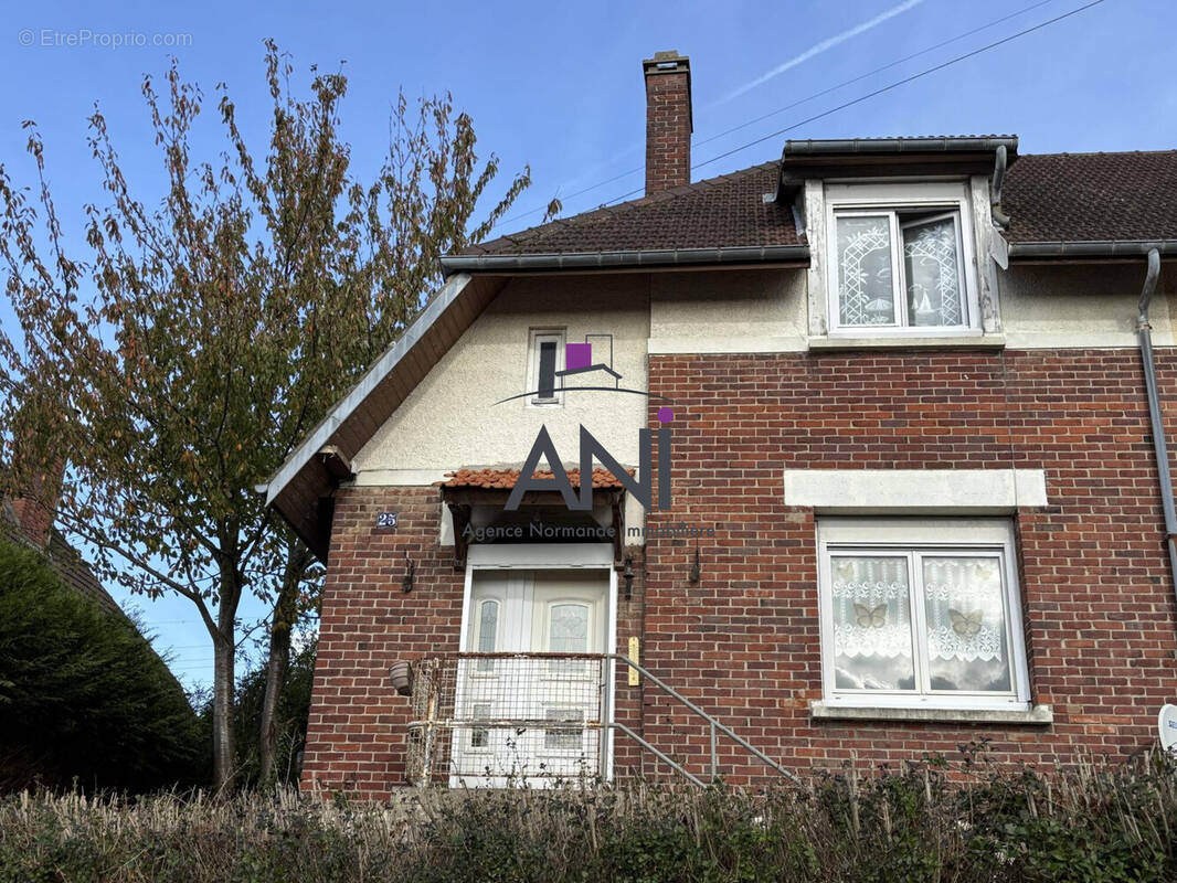 Maison à MARTIN-EGLISE