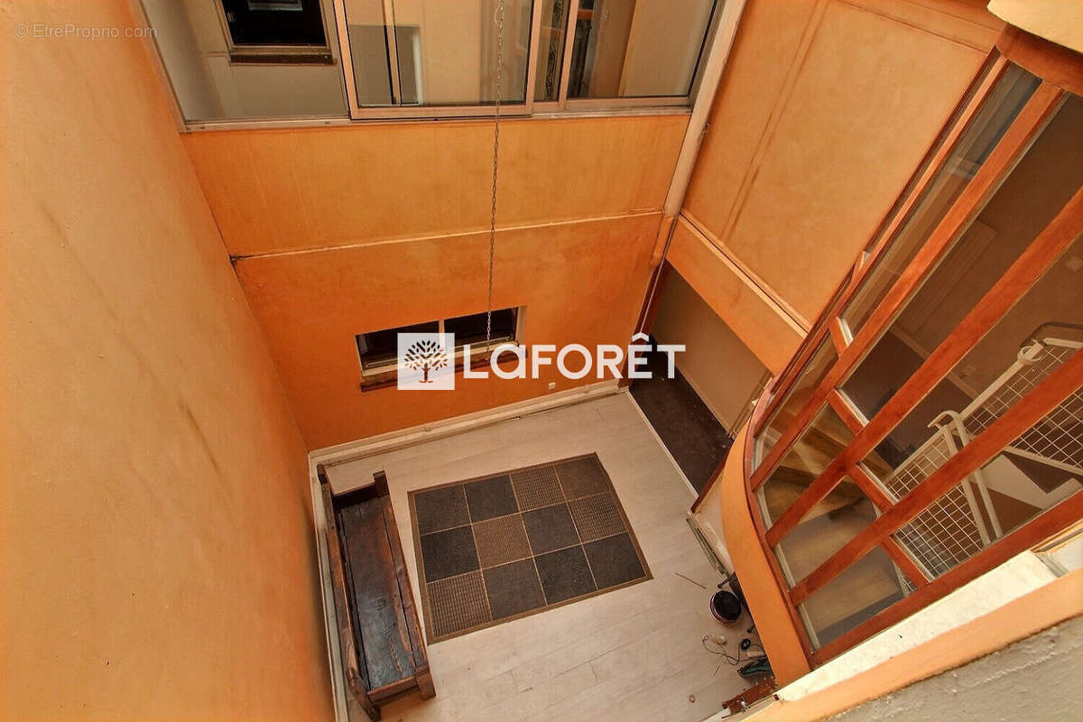 Appartement familial triplex - jardin - stationnement - cave - photo 3