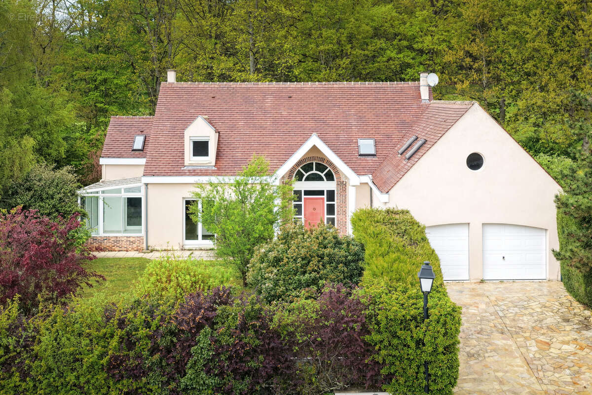 Maison à FORGES-LES-BAINS