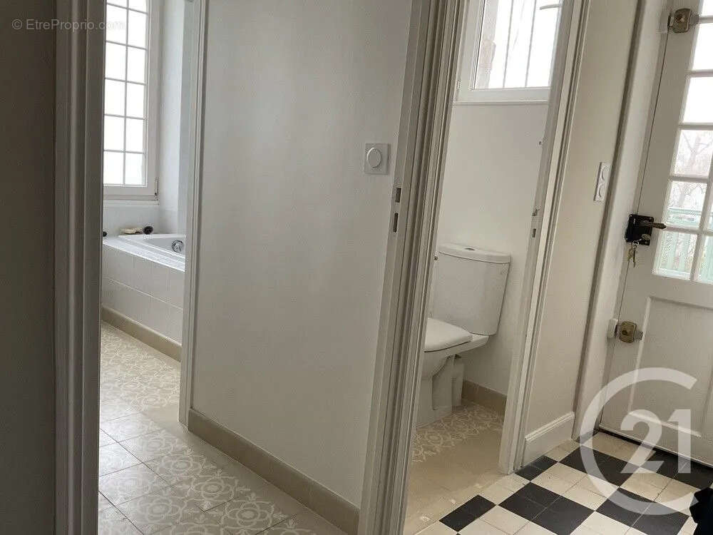 Maison à LORMES