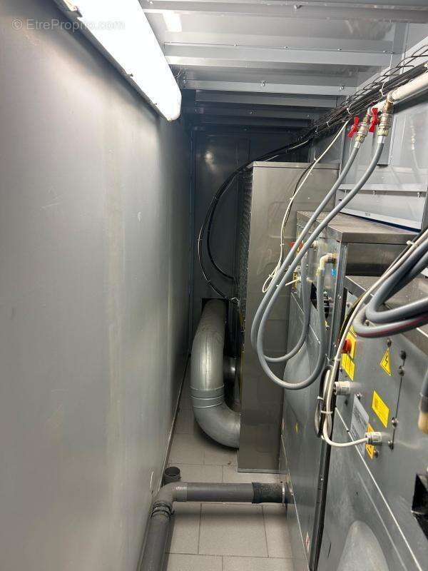 Commerce à MAROLLES-EN-BRIE