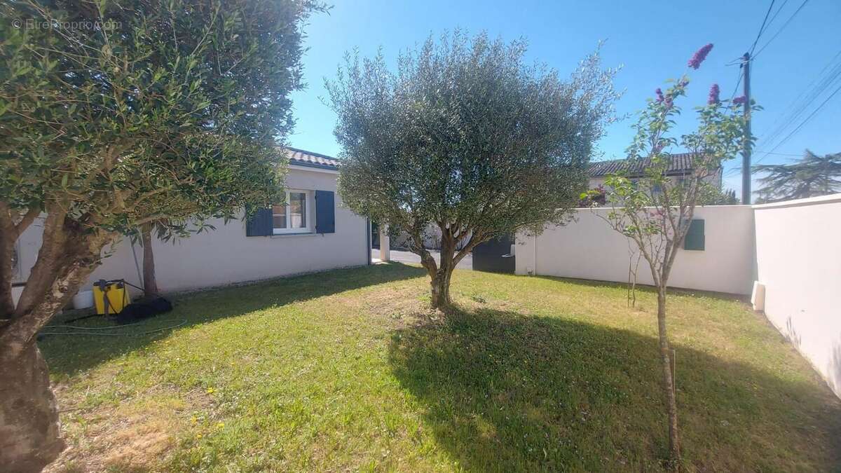 Photo 3 - Maison à LES BILLAUX