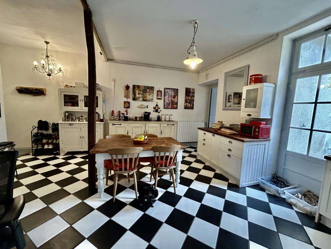 Maison à CIVRAY