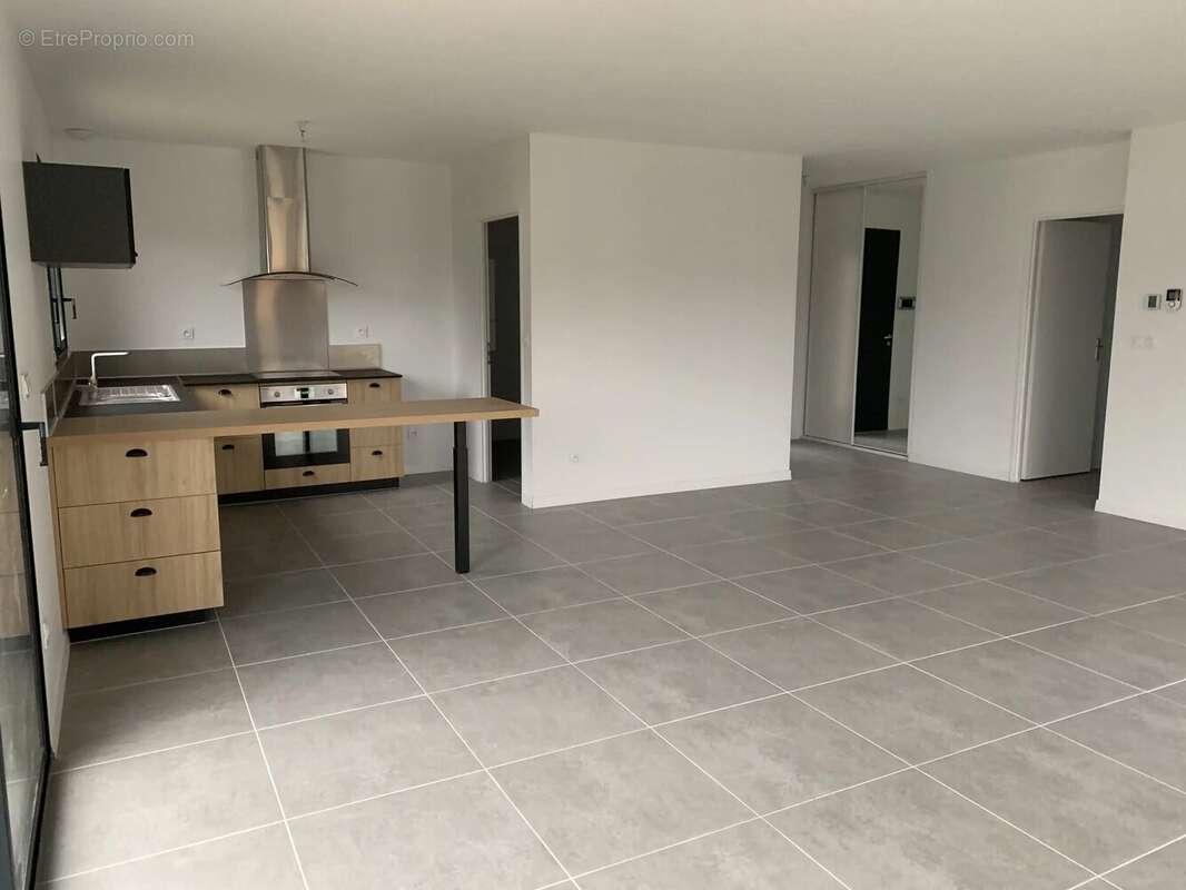 Maison à SAINT-JEAN-DE-VERGES