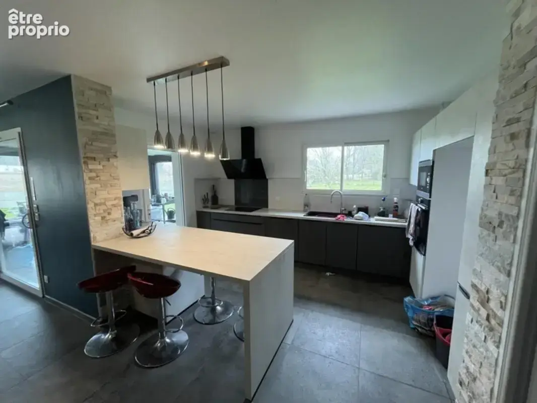Belle maison contemporaine familiale 3/4 chambres, véranda et grand garage à Mios (33) - photo 5