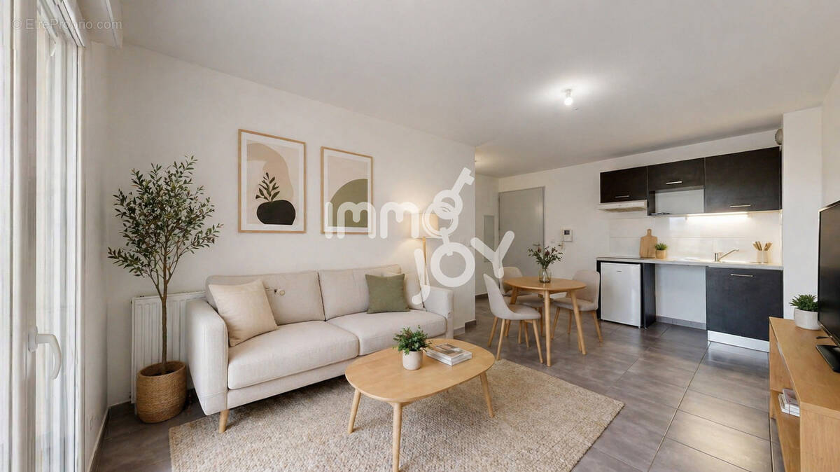 Appartement à SAUVIAN