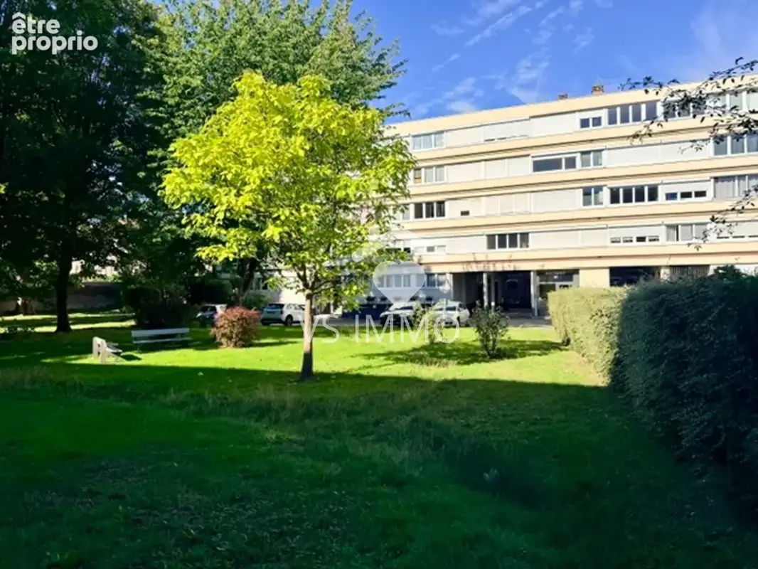 Appartement à LA MADELEINE