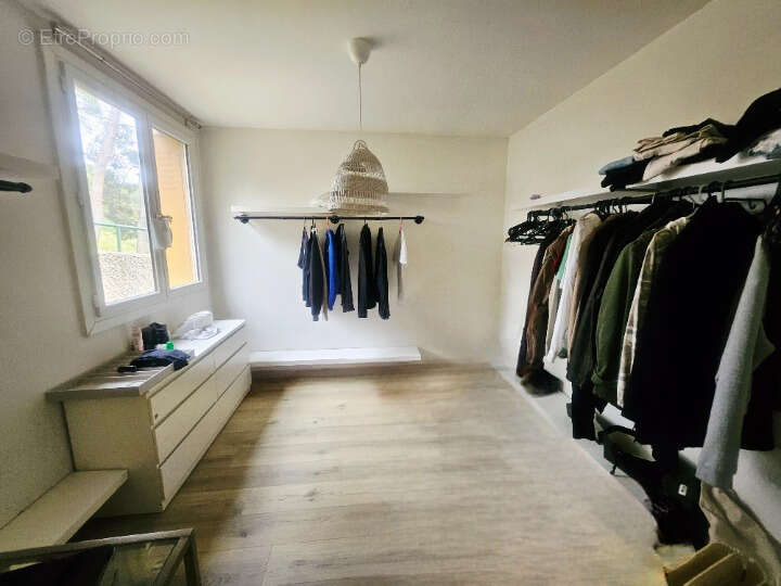 Appartement à MARSEILLE-12E