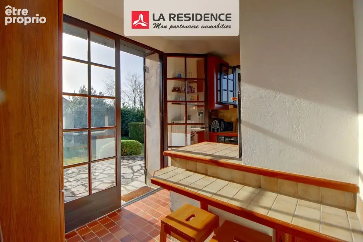 Maison 106 m² à Venables  - photo 6