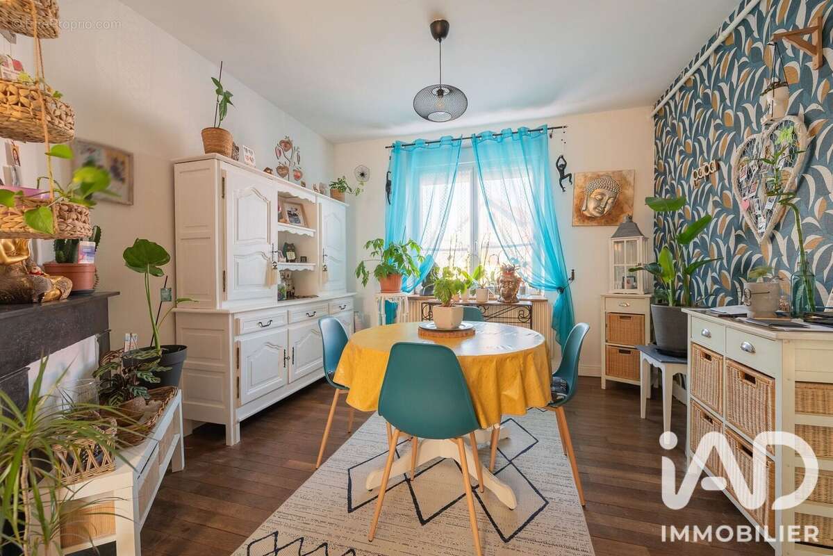 Photo 2 - Maison à VILLERS-SEMEUSE
