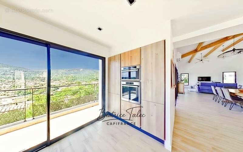 Maison à LE LAVANDOU