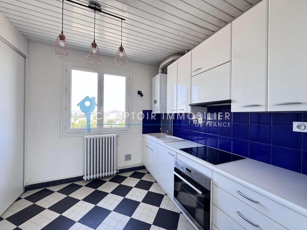 Appartement à ROMANS-SUR-ISERE