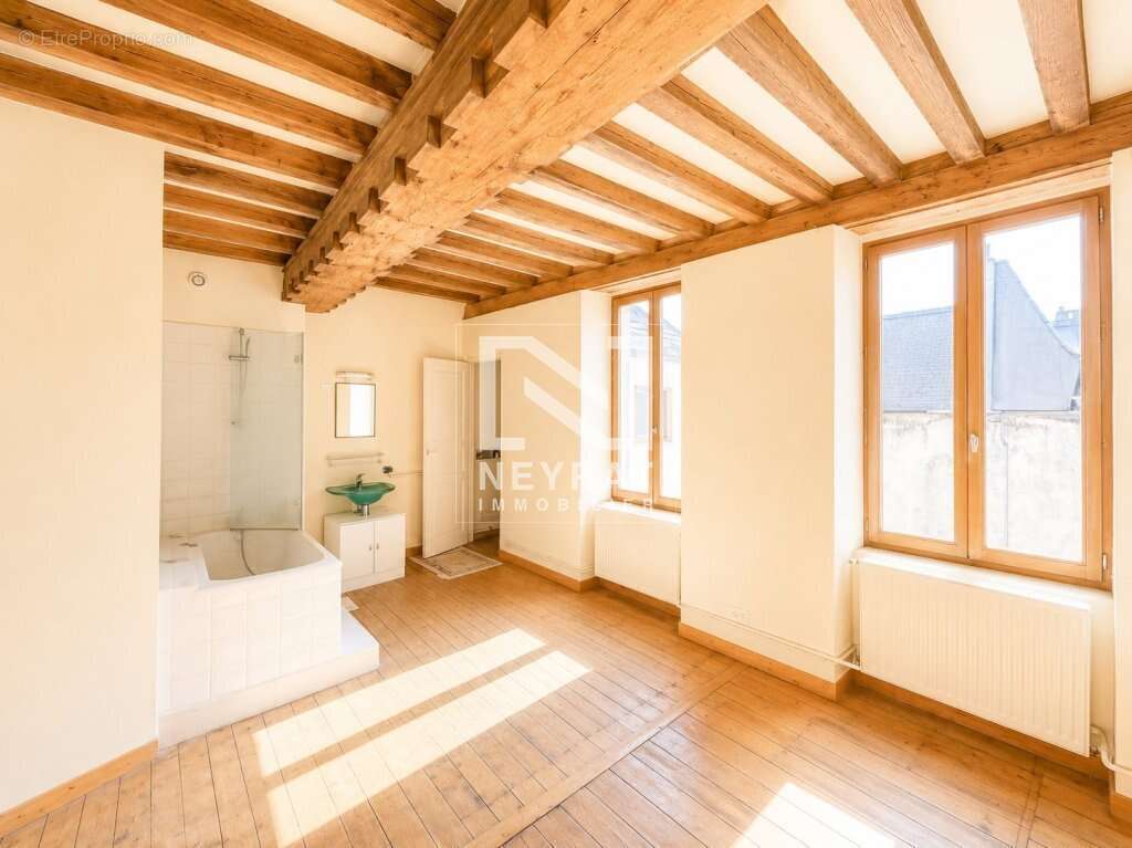 Duplex de caractère type T4 au cœur de Beaune - 107.1 m2 379 000 € - BEAUNE - photo 7