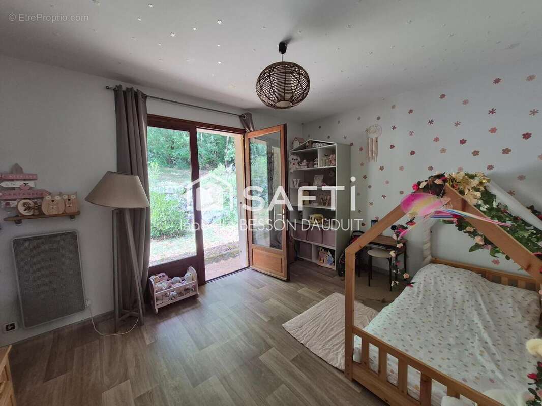 Maison 130 m² à Montricoux  - photo 8