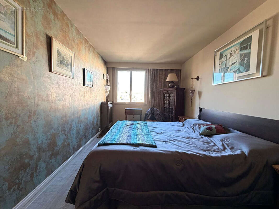 Appartement à PARIS-19E