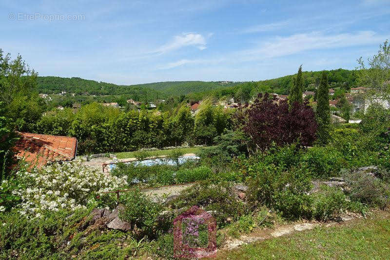 Maison à CAHORS