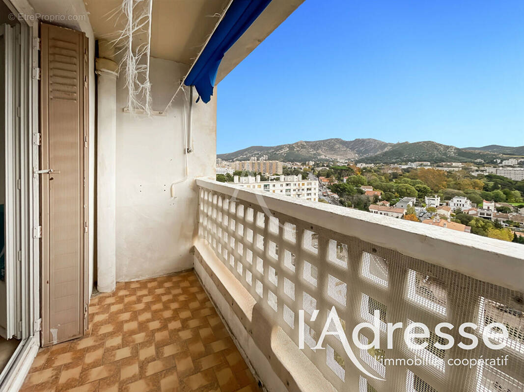 Appartement à MARSEILLE-9E