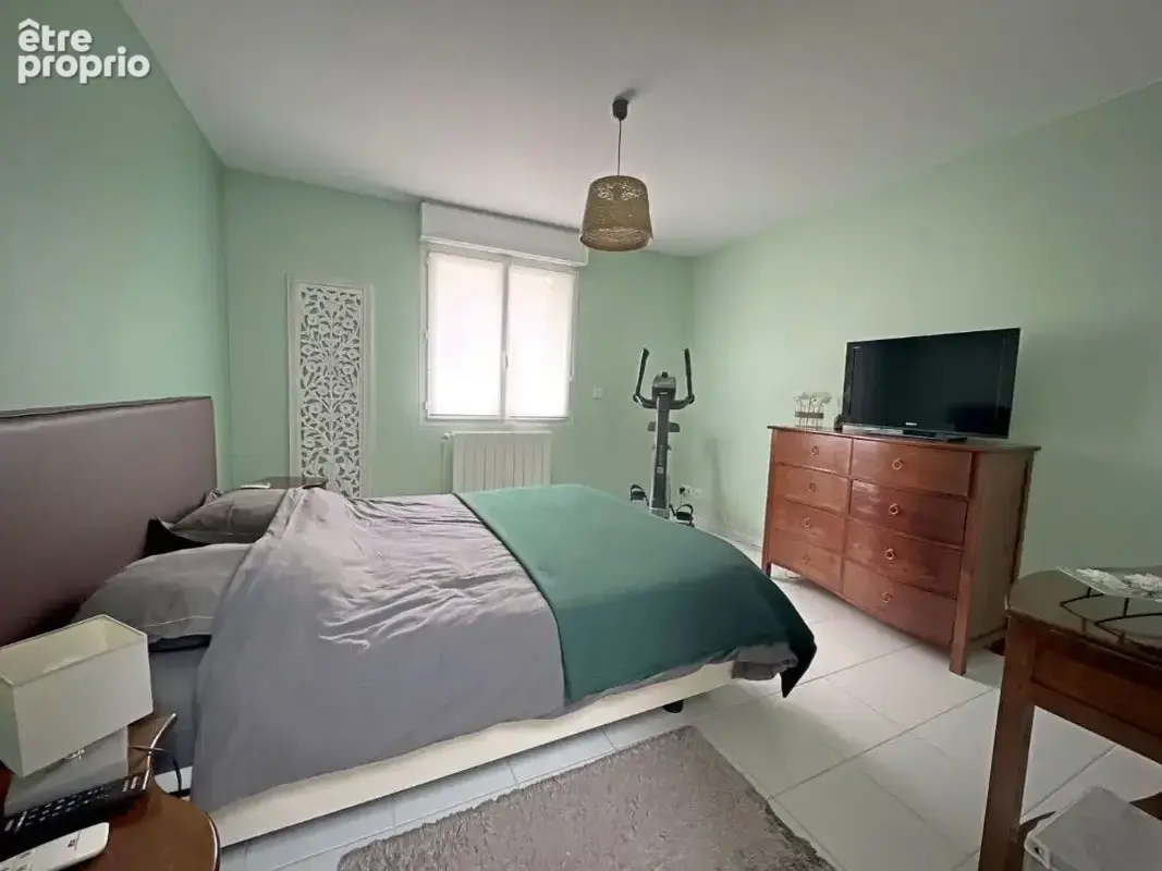 Maison de plain pied 5 pièces à vendre à Cernay-lès-Reims - Calme et Confort - photo 8