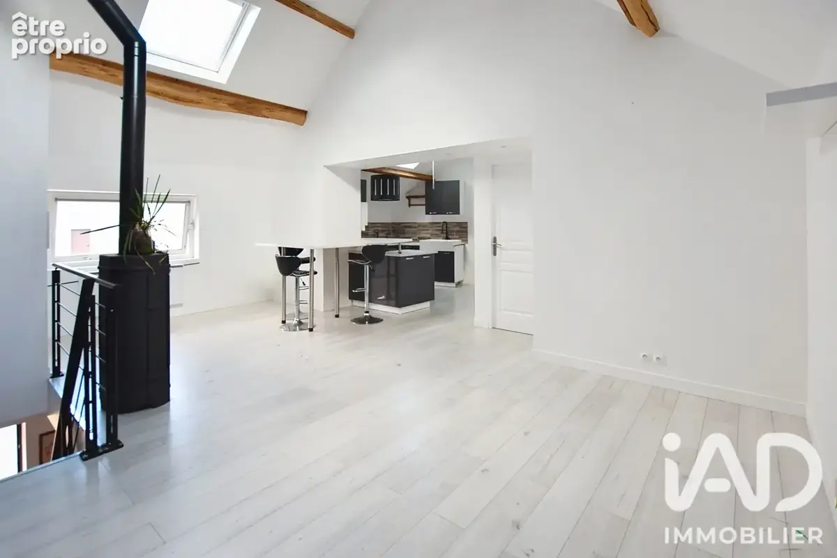 Photo 1 - Maison à CRECY-LA-CHAPELLE