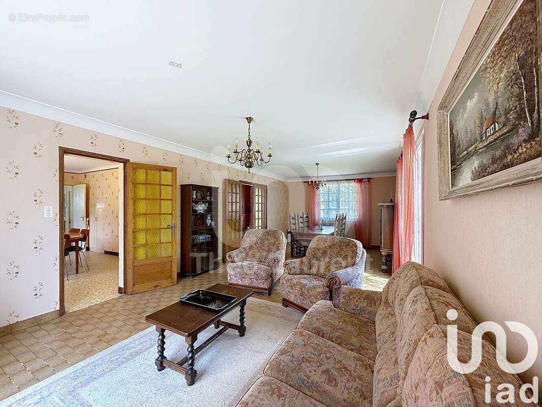 Photo 6 - Maison à LA CHAPELLE-LAUNAY