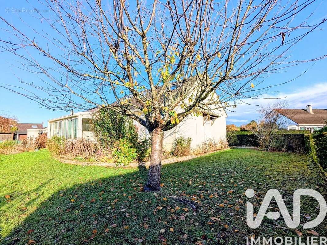 Photo 3 - Maison à YEBLES