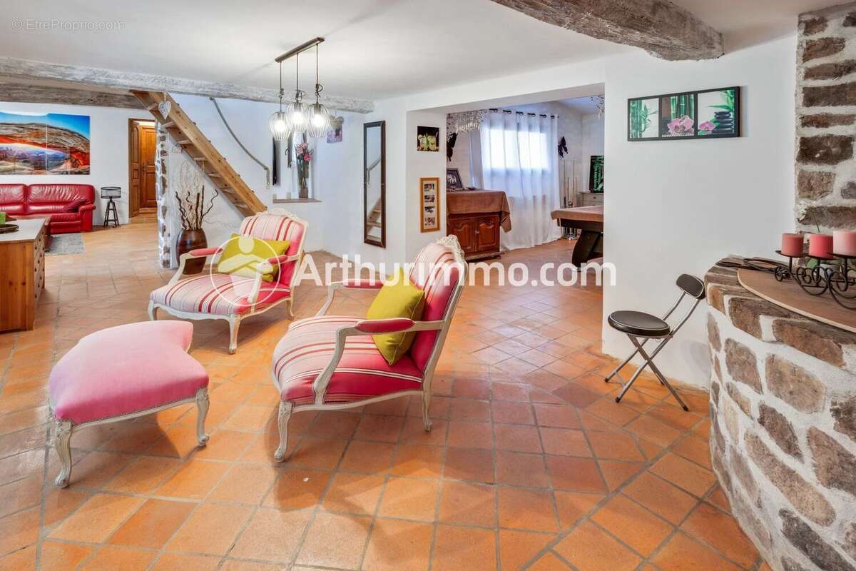 Maison à LE LUC