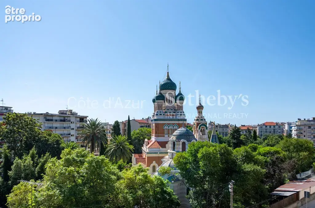 Nice Parc Impérial - Exclusivité : 3 pièces rénové avec terrasse et vue sur la cathédrale orthodoxe - photo 18