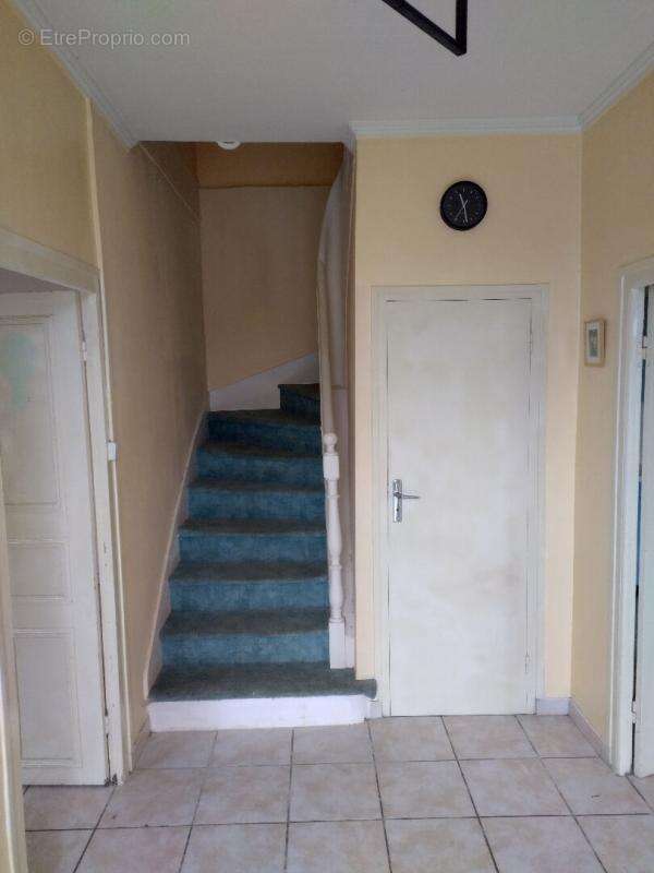 Maison à LA FEUILLEE