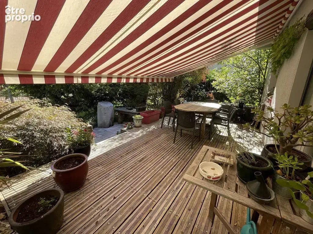 Maison - 138m ² - photo 2
